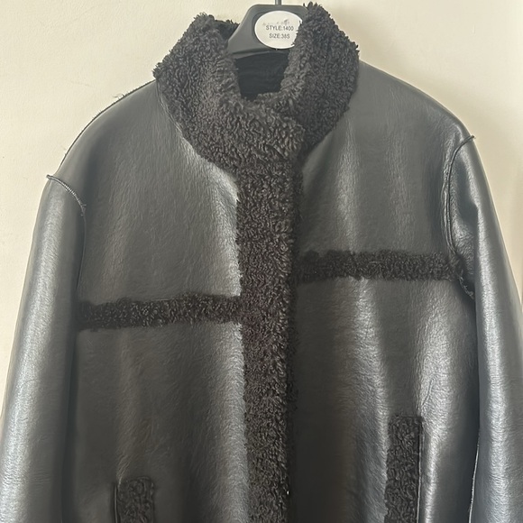APPARIS Tilly 2  Sherpa Faux Leather Overcoat reversible - Picture 4 of 5